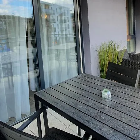 Holidayhomepl Bel Mare 307e Z Sypialnia I Balkonem ミエンジズドロイェ