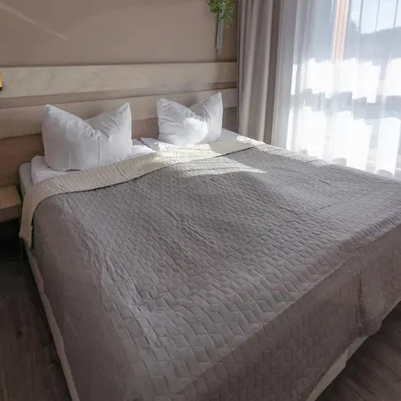 Holidayhomepl Bel Mare 307e Z Sypialnia I Balkonem アパート ミエンジズドロイェ